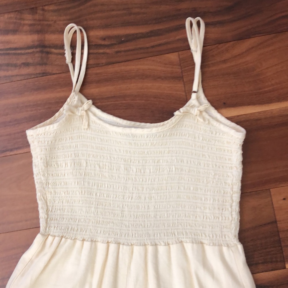 BRANDY MELVILLE PALE YELLIW SMOCKED TOP COTTON LINED DRESS OS - Picture 3 of 9
